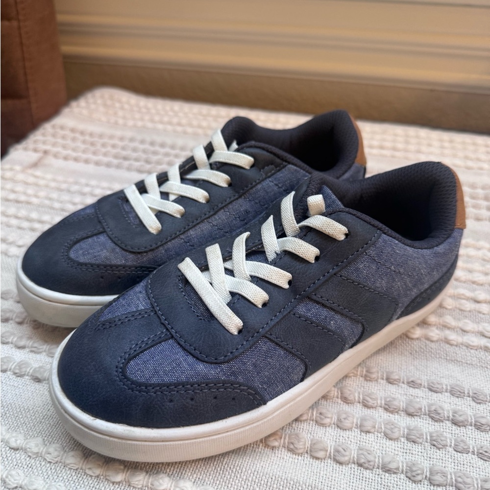 Kids Dr Scholl’s Stylish Blue Sneakers - Size 13